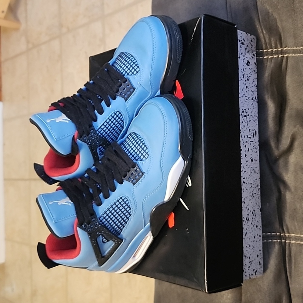 Nike Air Jordan 4 Retro Travis Scott Cactus Jacks, size 7.5